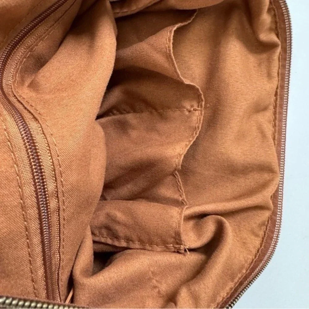 Stone Mountain USA Bag NWT Crossbody Bucket Faux Leather Tan Cognac Gorp Work